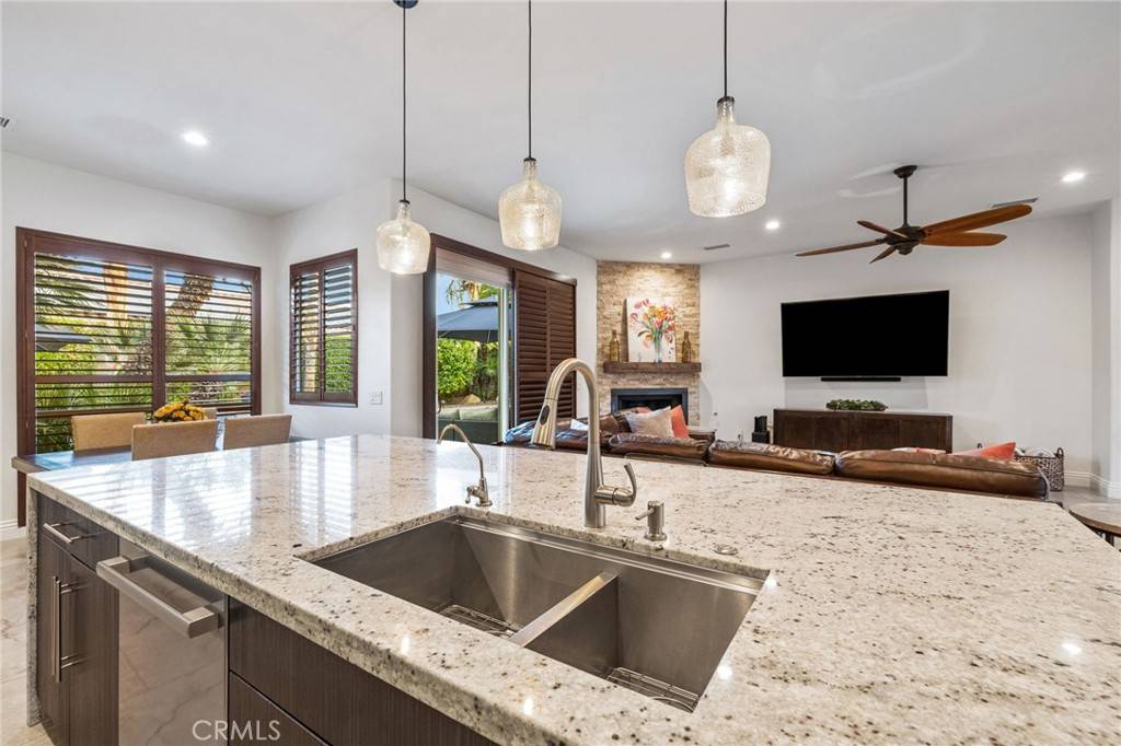 Palm Desert, CA 92260,44450 Grand Canyon LN