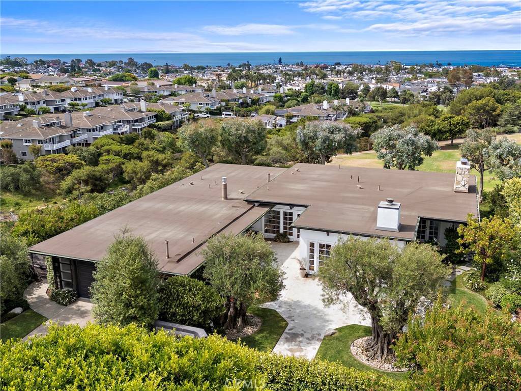 Corona Del Mar, CA 92625,3007 Harbor View