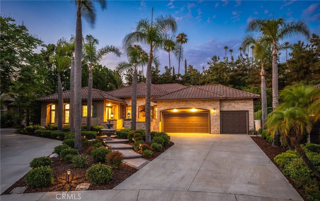 Tustin, CA 92782,12160 Glines CT