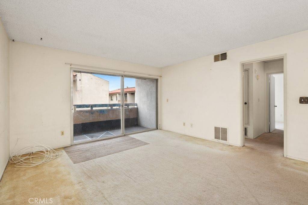 Santa Ana, CA 92704,2511 W Sunflower AVE #F11