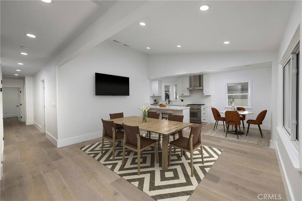 Huntington Beach, CA 92648,1821 Lake ST