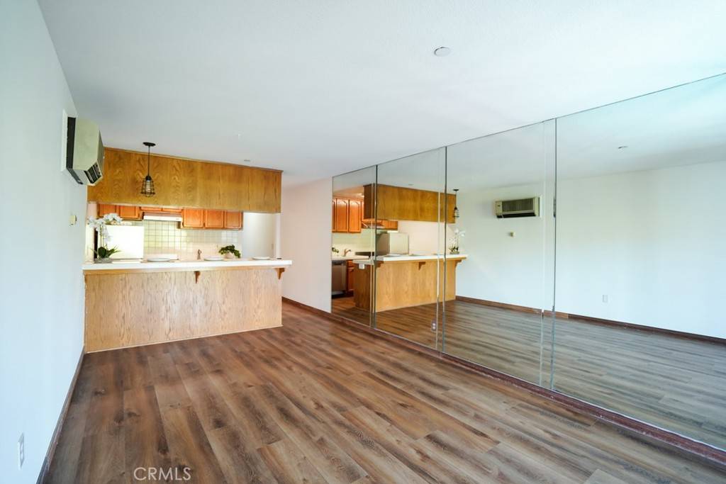 Fountain Valley, CA 92708,17200 Newhope ST #312