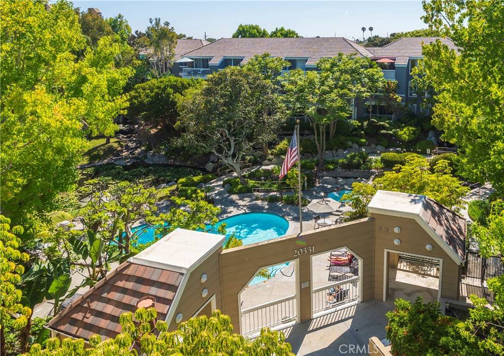 Huntington Beach, CA 92646,20331 Bluffside CIR #A407