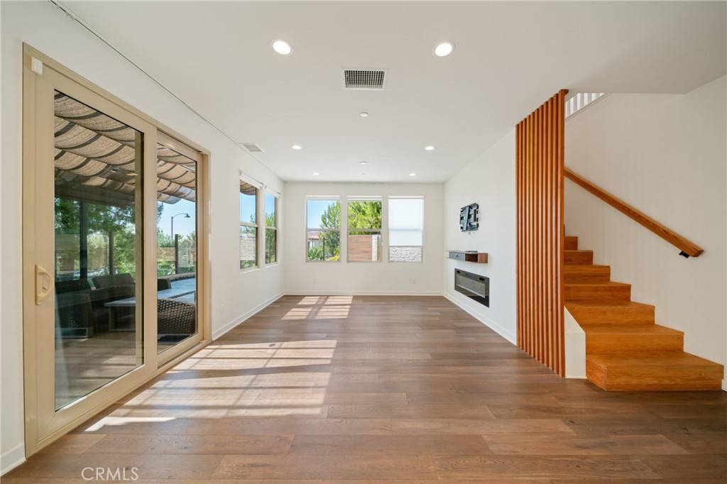 Lake Forest, CA 92630,16 Sage