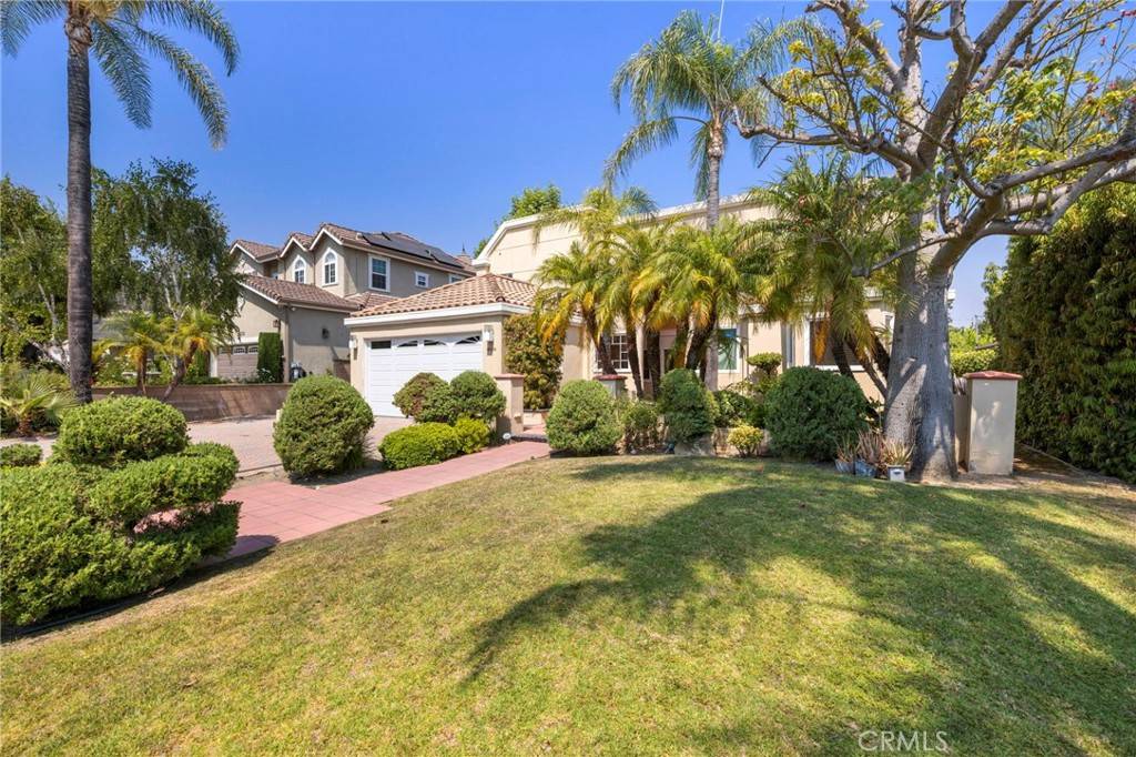 La Canada Flintridge, CA 91011,4826 Indianola WAY