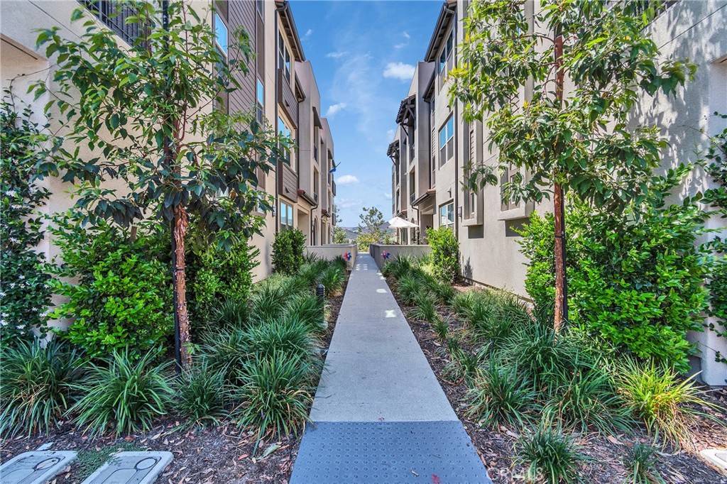 Rancho Mission Viejo, CA 92694,1200 Lasso #105