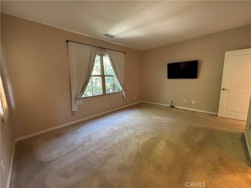 Irvine, CA 92618,30 Bijou