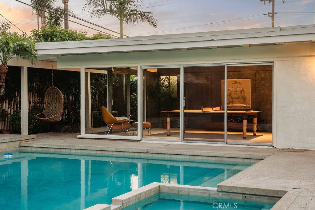 Newport Beach, CA 92660,2443 Windward LN