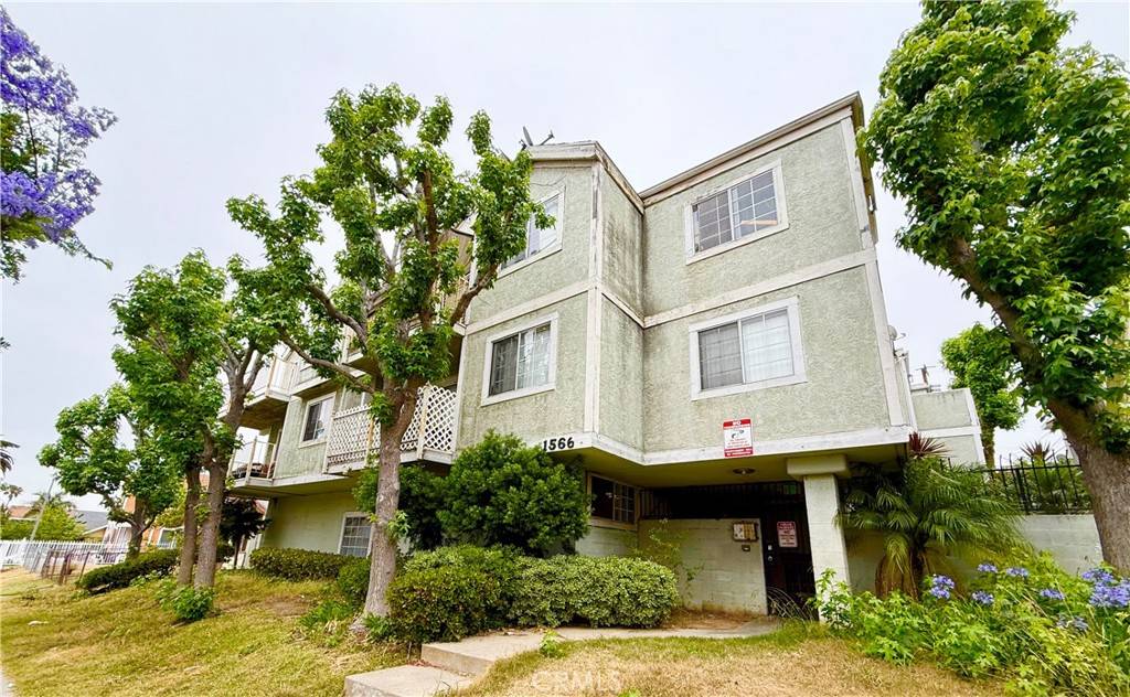 Long Beach, CA 90813,1566 Pine AVE #202A