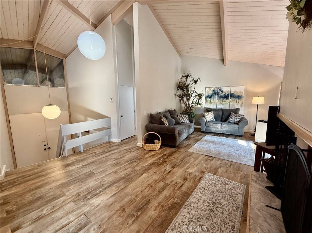 Twin Peaks, CA 92391,872 Sierra Vista DR #30