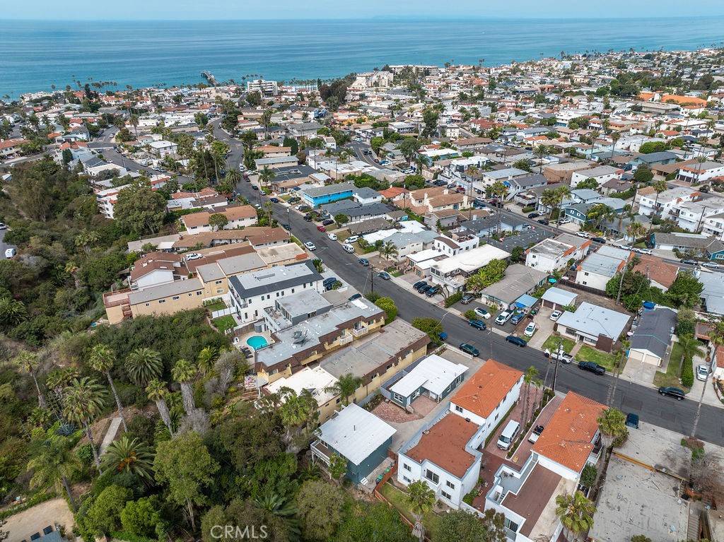 San Clemente, CA 92672,221 Avenida Monterey