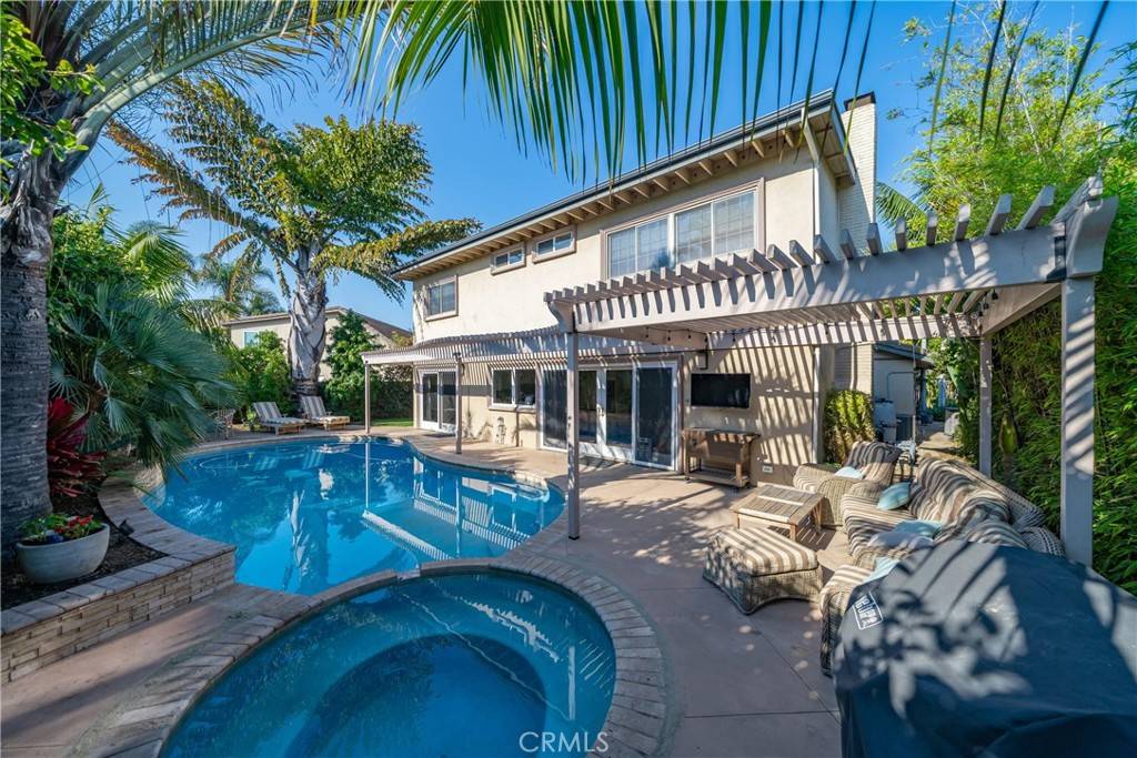 Huntington Beach, CA 92646,20531 Paisley LN