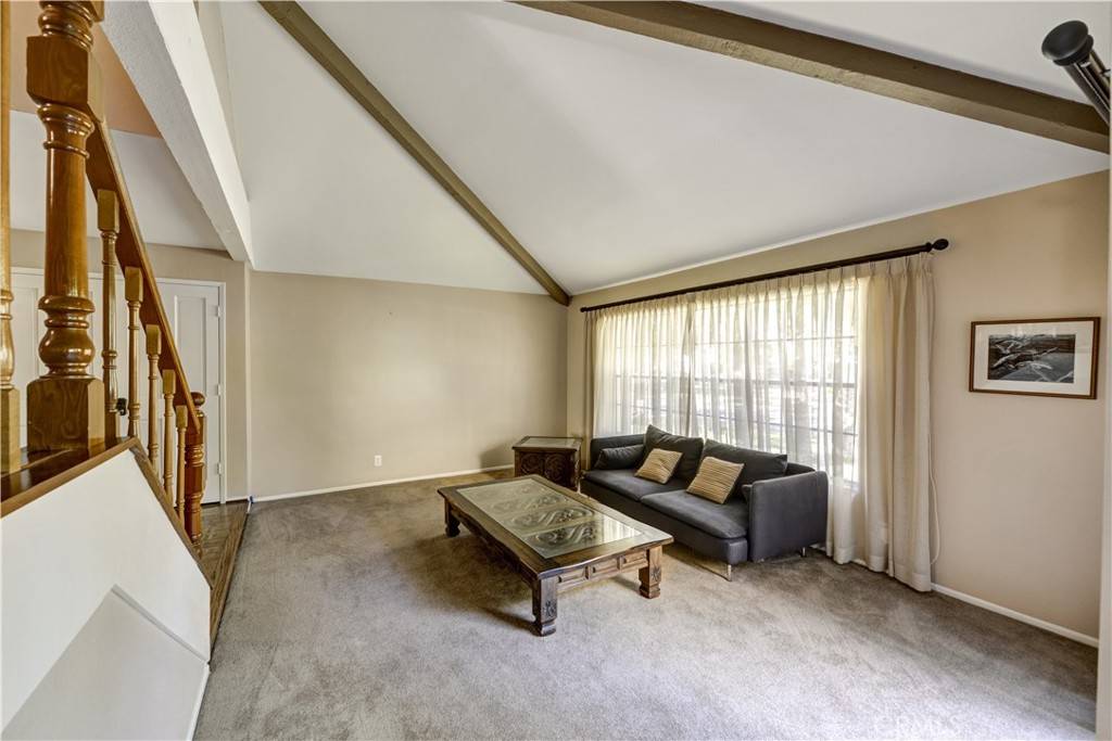 Irvine, CA 92604,28 E Yale