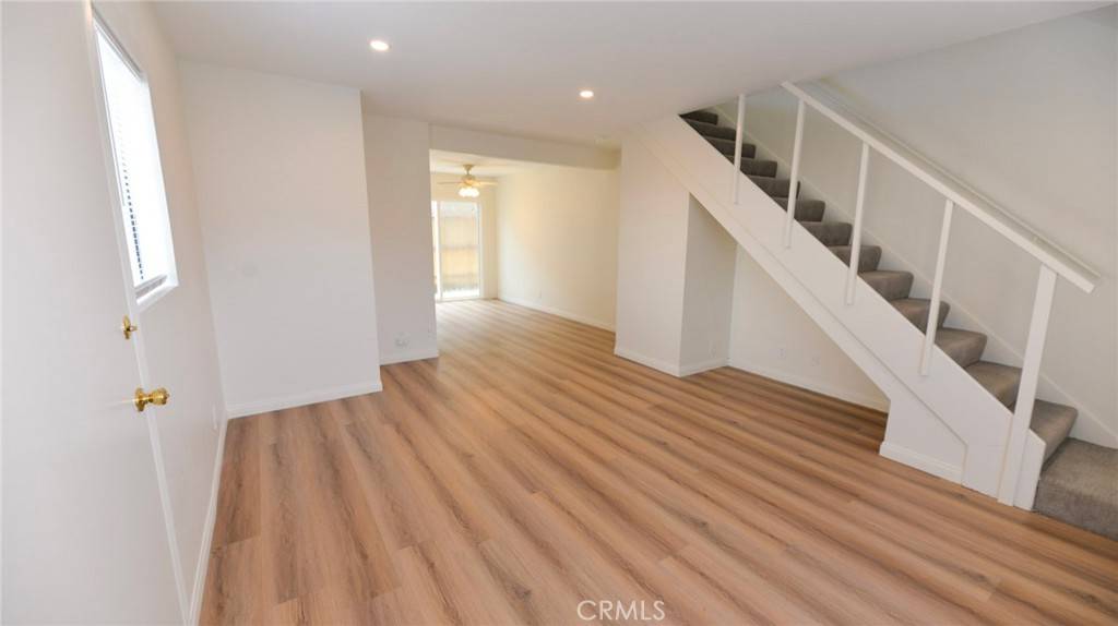 San Clemente, CA 92672,218 Avenida Rosa #3