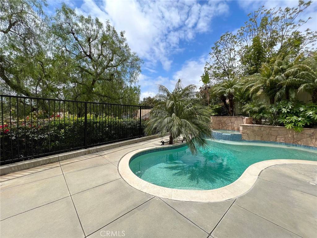Mission Viejo, CA 92692,26571 Brandon