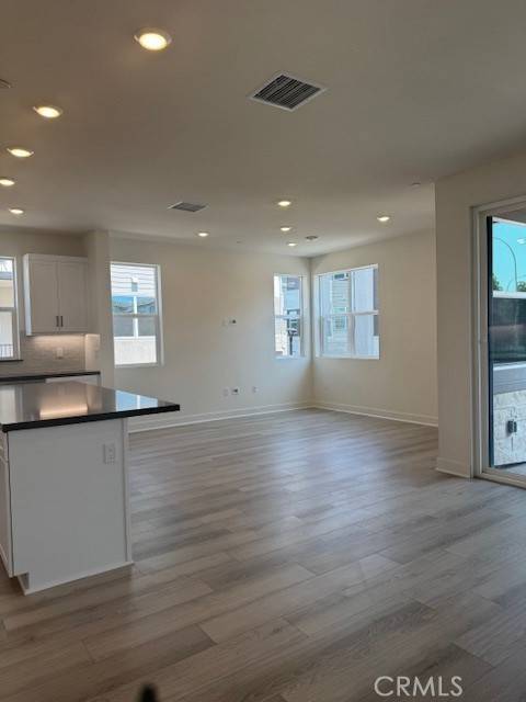Ontario, CA 91764,3564 E Indigo Privado