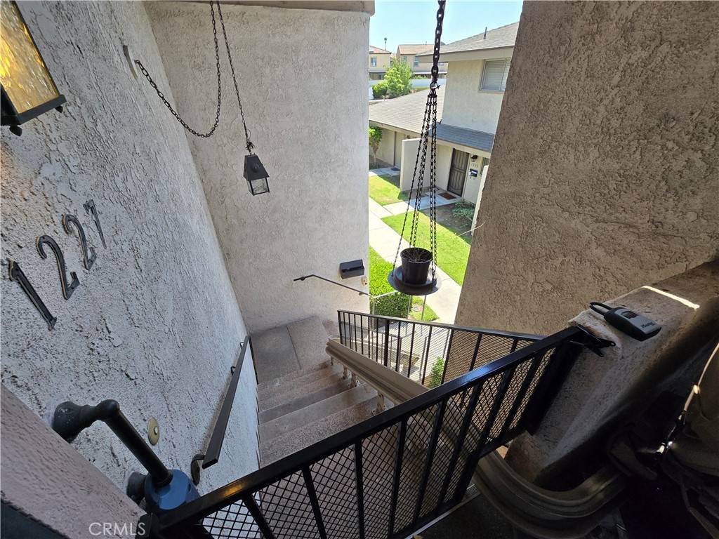 Placentia, CA 92870,1227 N Kraemer BLVD #8