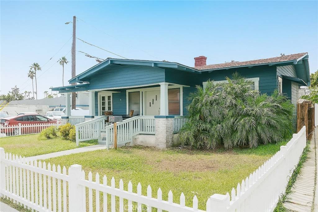 Anaheim, CA 92805,117 E Sycamore ST