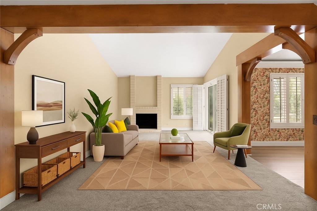Mission Viejo, CA 92692,23582 Villena