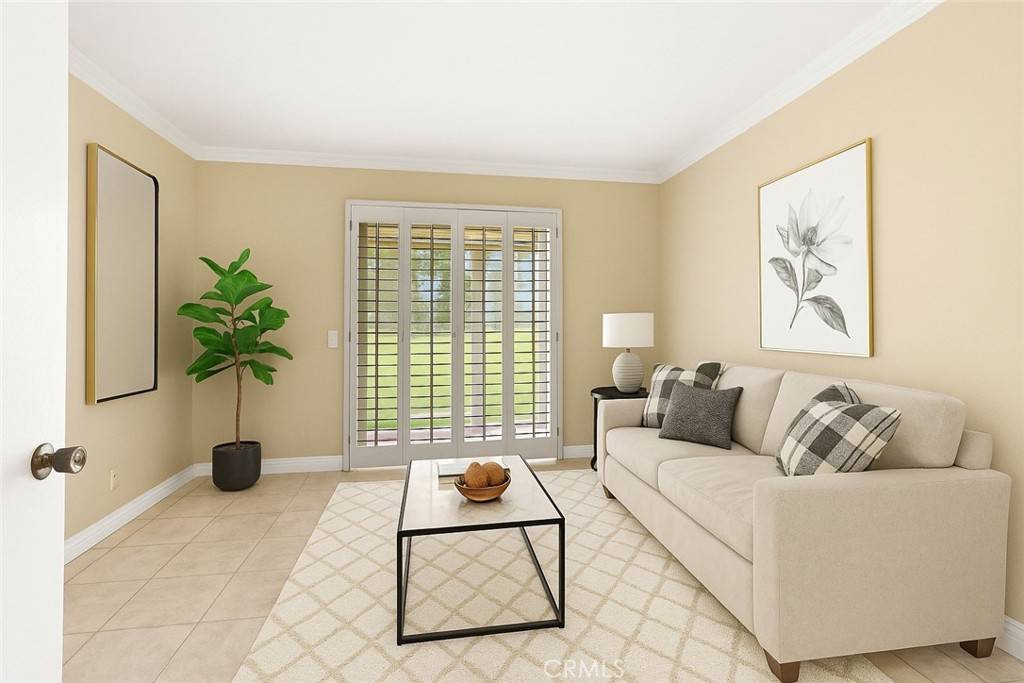 Mission Viejo, CA 92692,23582 Villena