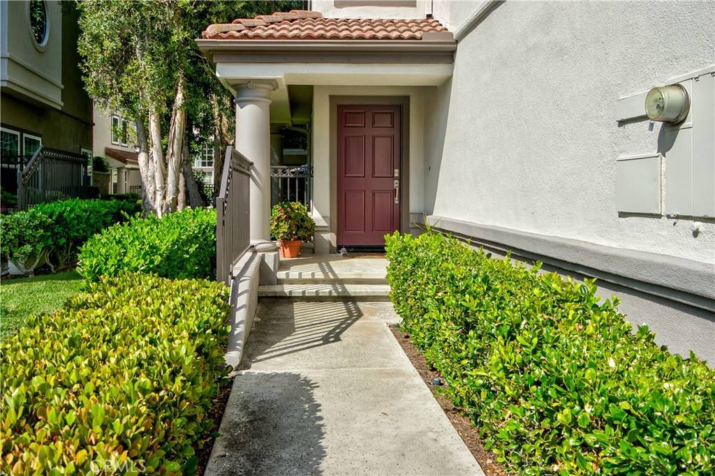 Mission Viejo, CA 92692,26233 Solrio