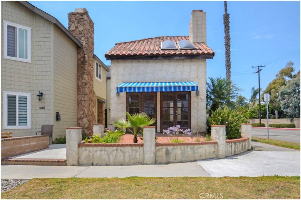 Huntington Beach, CA 92648,627 19th ST