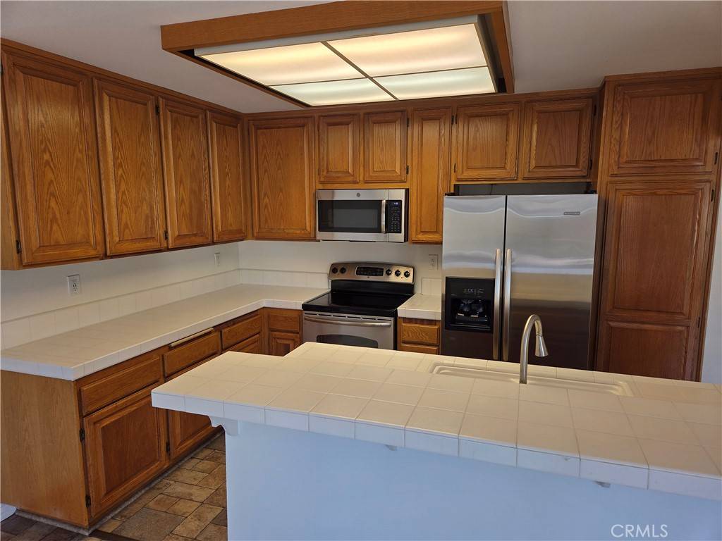 Fountain Valley, CA 92708,10337 Elk River CT