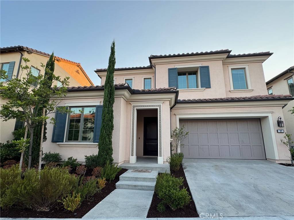 Irvine, CA 92602,107 Villa Ridge