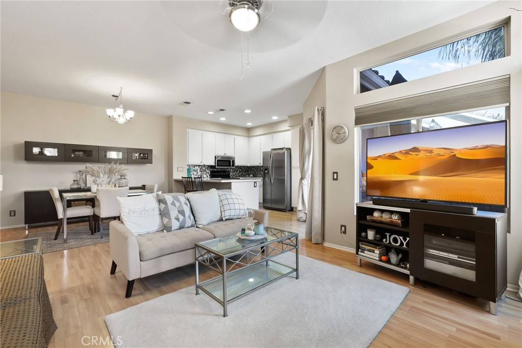 Lake Forest, CA 92679,28414 Boulder DR
