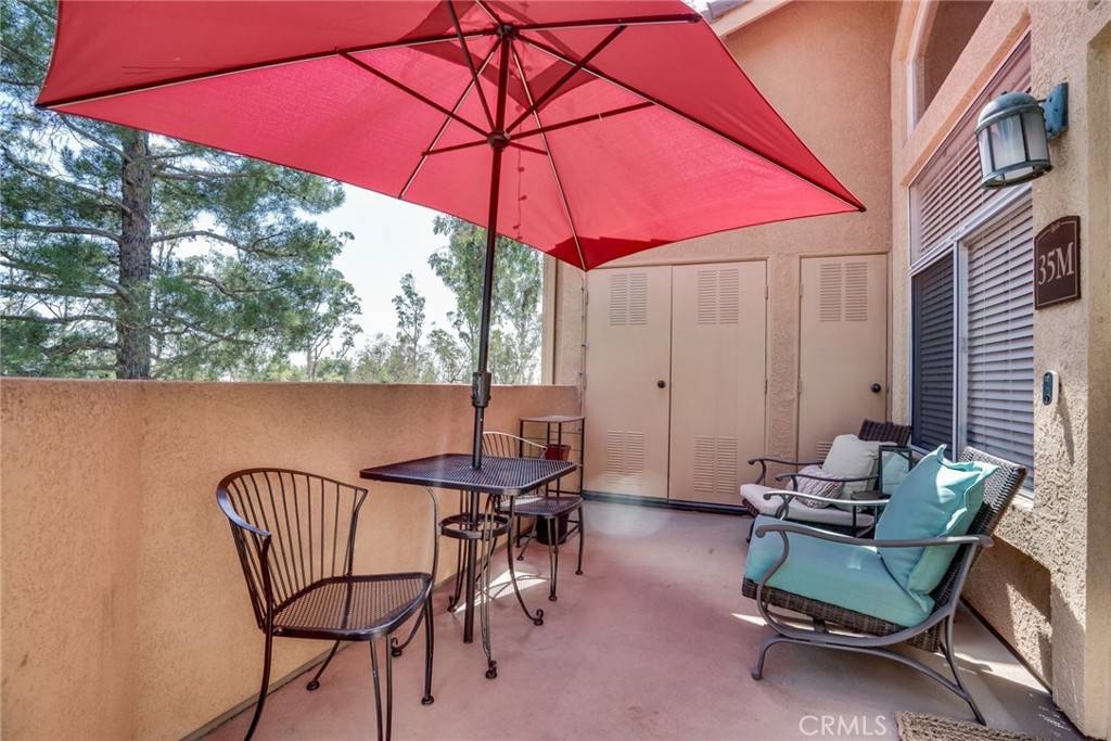 Lake Forest, CA 92610,19431 Rue De Valore #35M
