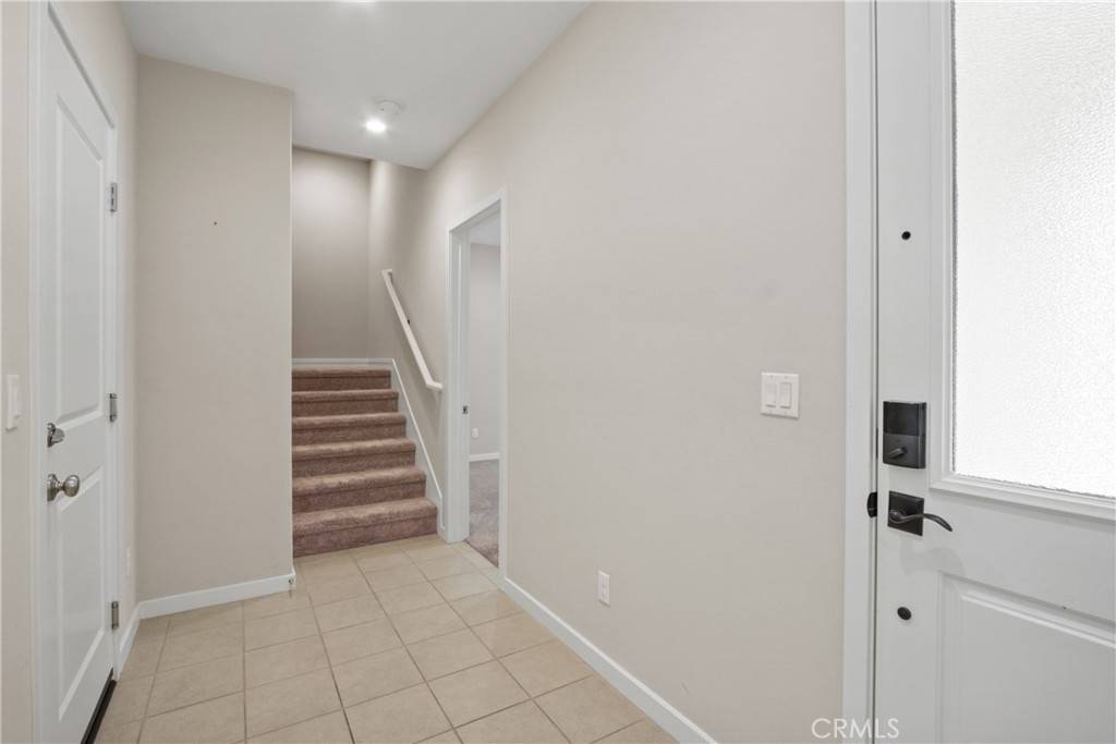 Irvine, CA 92618,197 Elkhorn