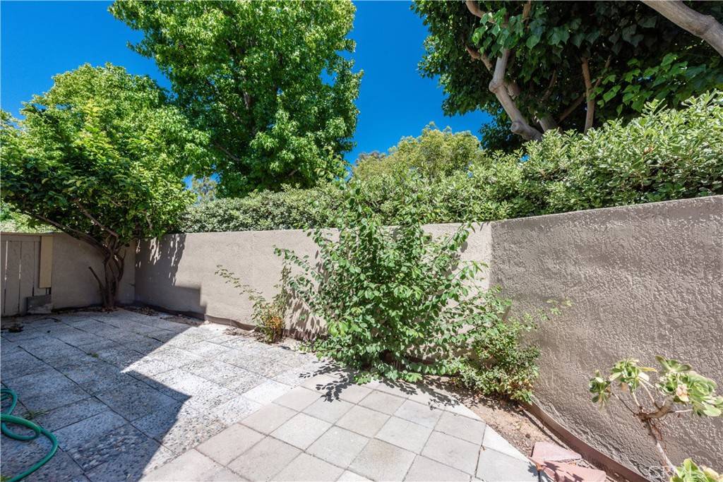 Irvine, CA 92612,385 Stanford CT #4