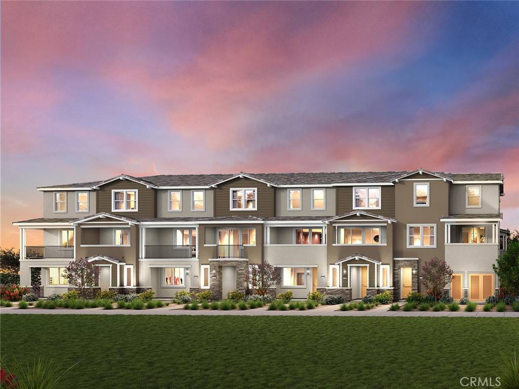 San Marcos, CA 92069,2201 Saltbush DR