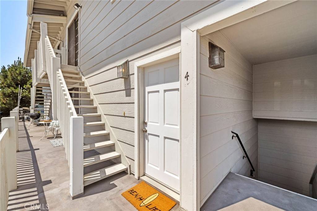 Newport Beach, CA 92663,1421 Superior AVE #4