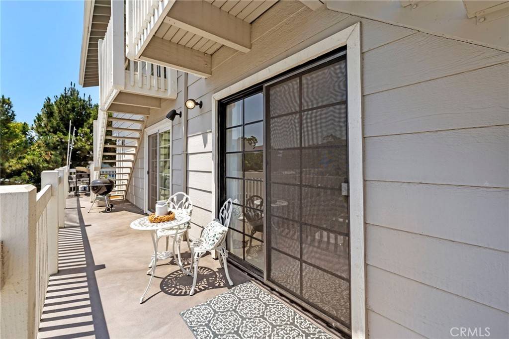 Newport Beach, CA 92663,1421 Superior AVE #4