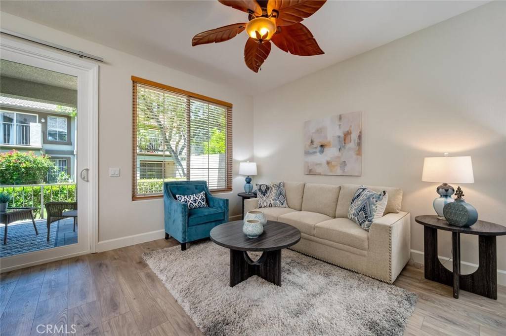 Lake Forest, CA 92610,307 Chaumont