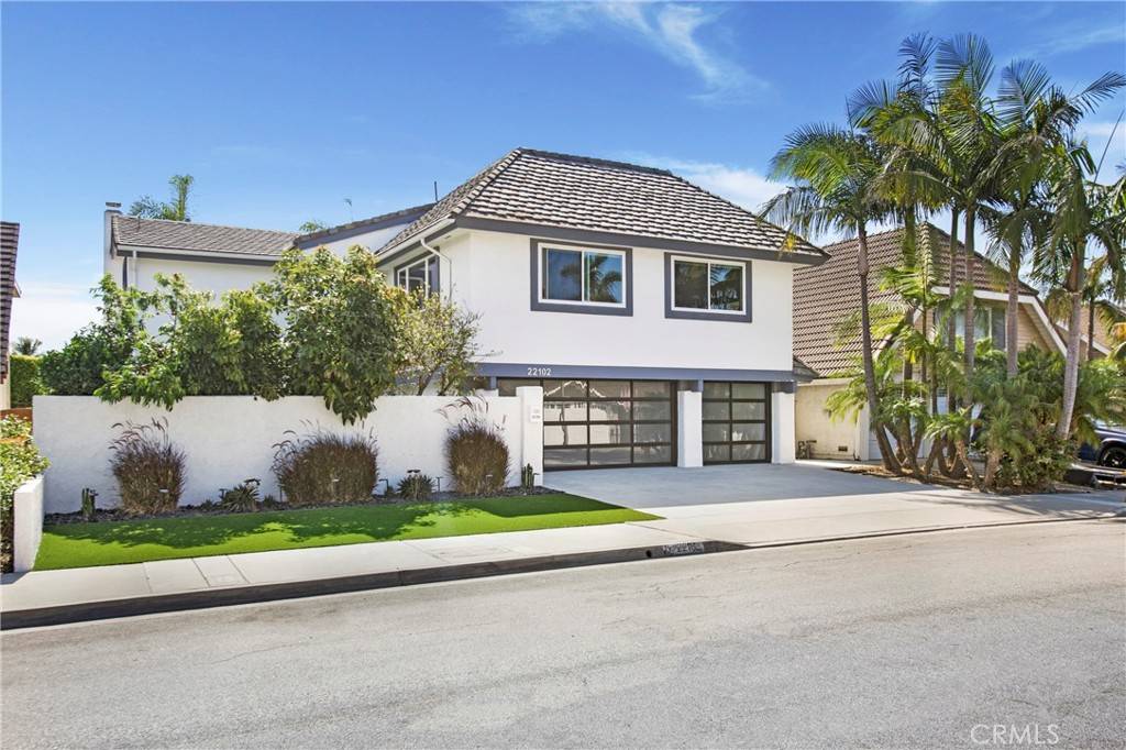Huntington Beach, CA 92646,22102 Wood Island LN