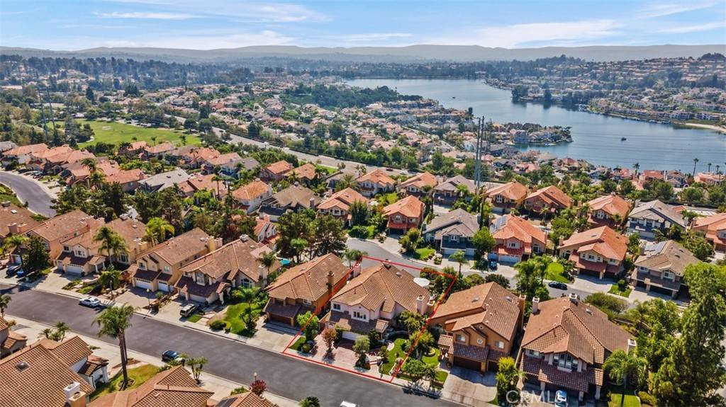 Mission Viejo, CA 92692,22401 Bayberry