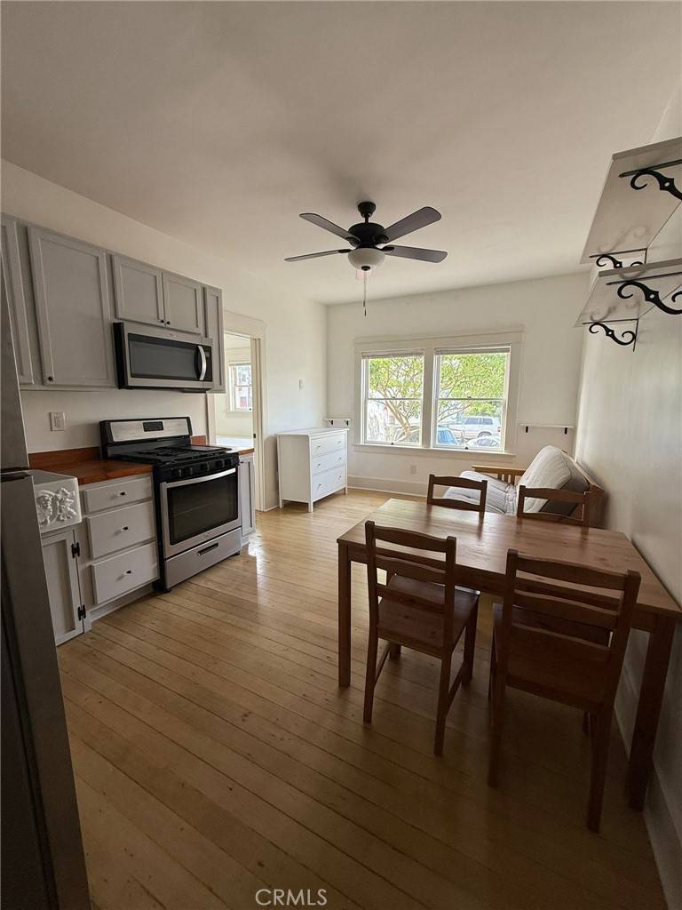 Long Beach, CA 90802,354 Chestnut AVE #2