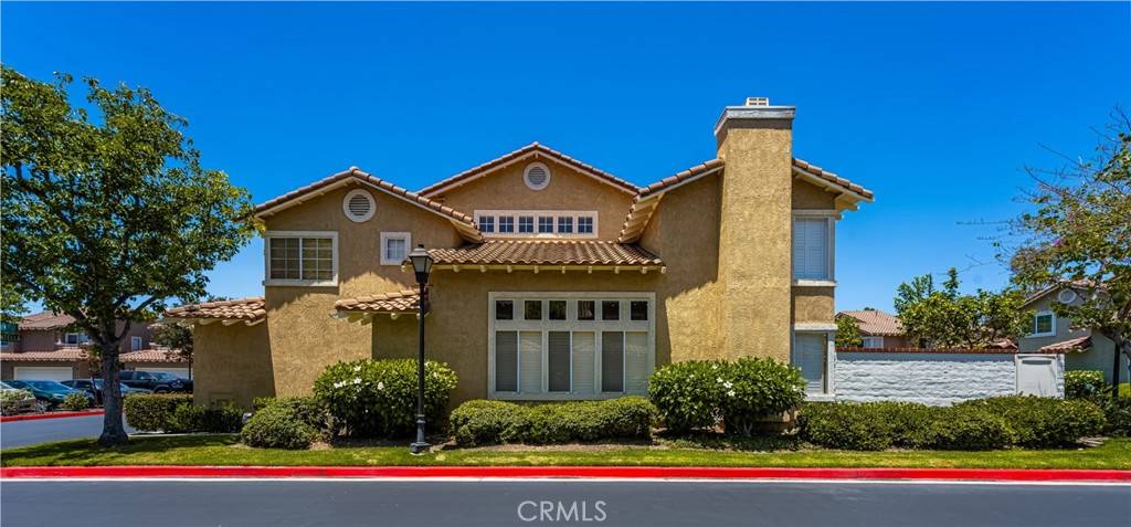 Tustin, CA 92782,2461 Calle Montella