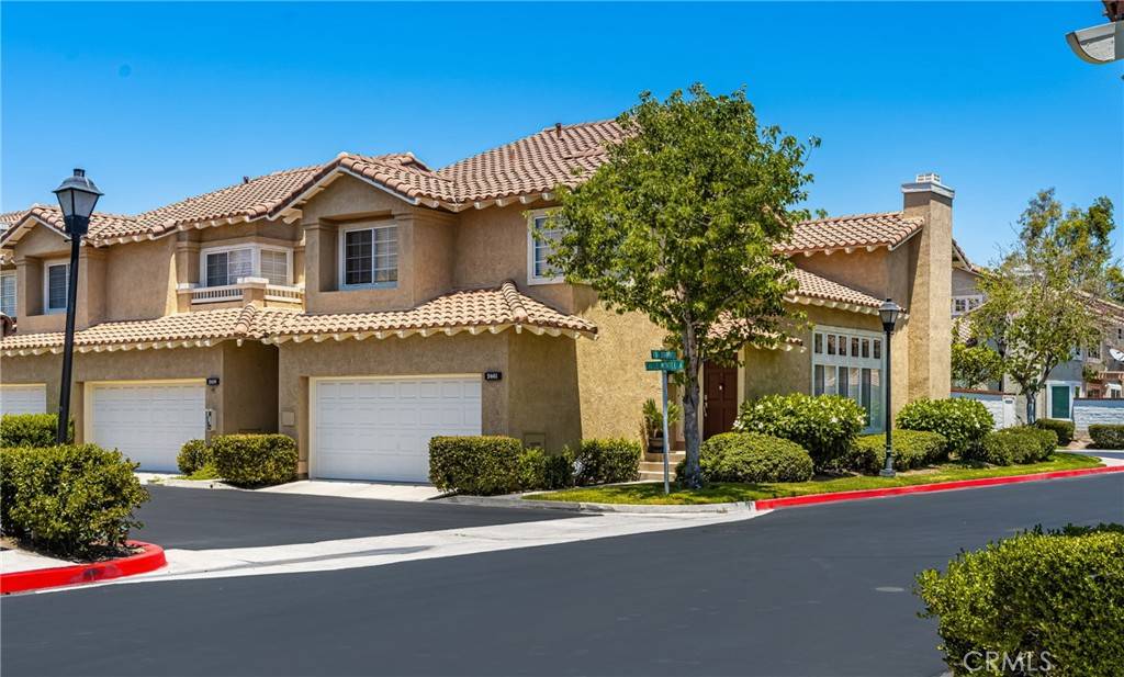 Tustin, CA 92782,2461 Calle Montella