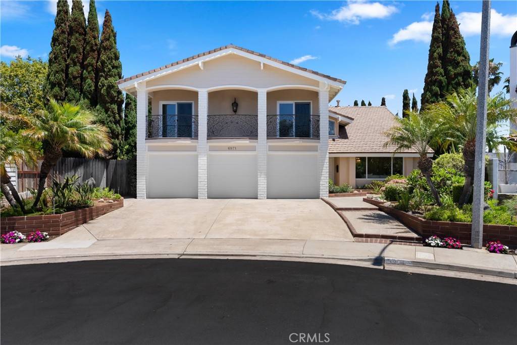 Huntington Beach, CA 92648,6971 Garden CIR