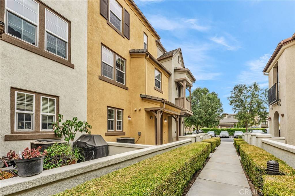 Chino, CA 91710,13203 Copra AVE