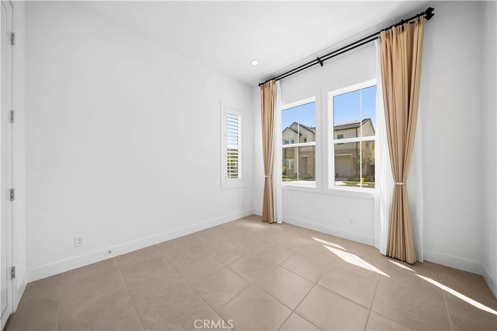 Lake Forest, CA 92630,360 Riverbend