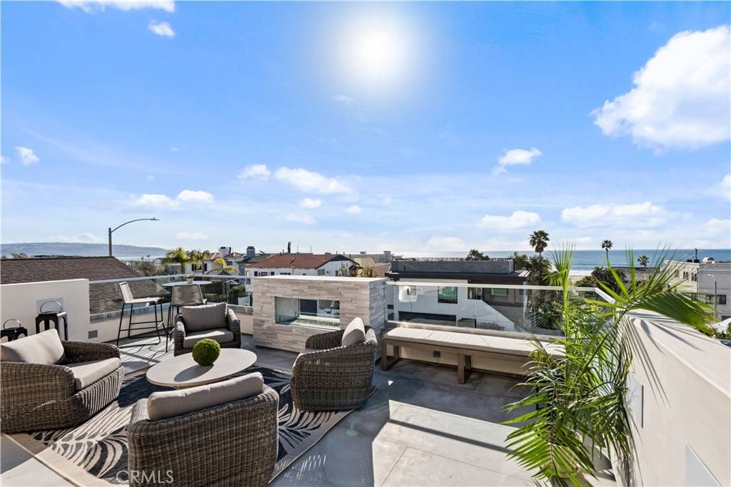 Hermosa Beach, CA 90254,2540 Manhattan AVE