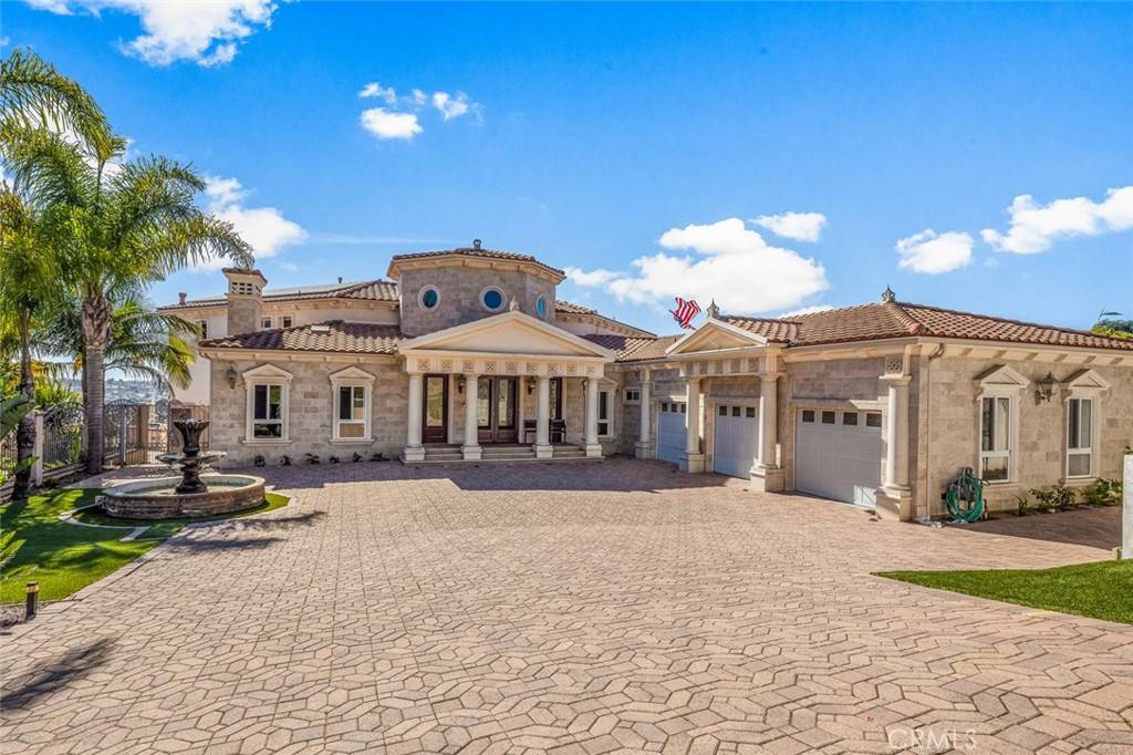 San Juan Capistrano, CA 92675,33561 Valle RD