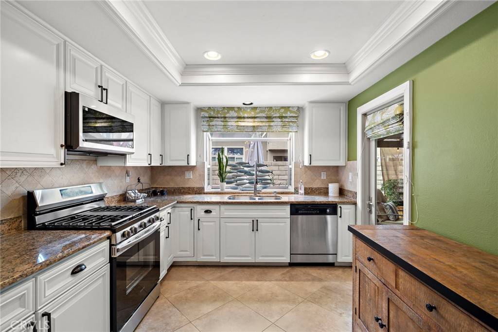 Dana Point, CA 92629,33681 Scottys Cove DR #111