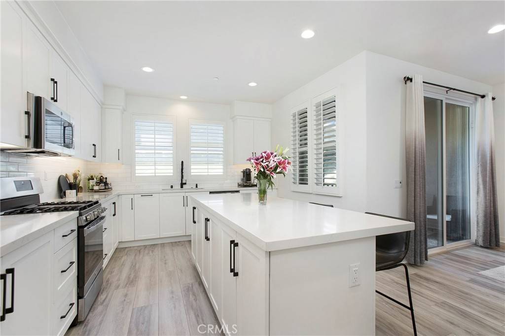 Mission Viejo, CA 92692,83 Hideaway LOOP