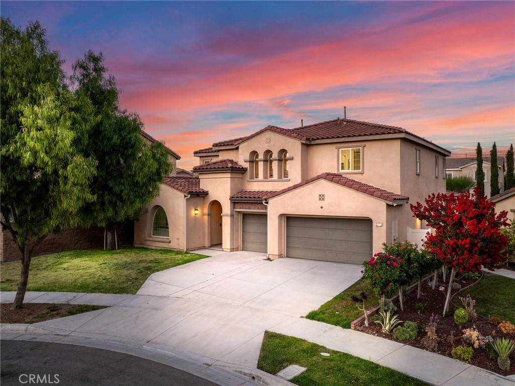 Ontario, CA 91762,2772 Crown CT