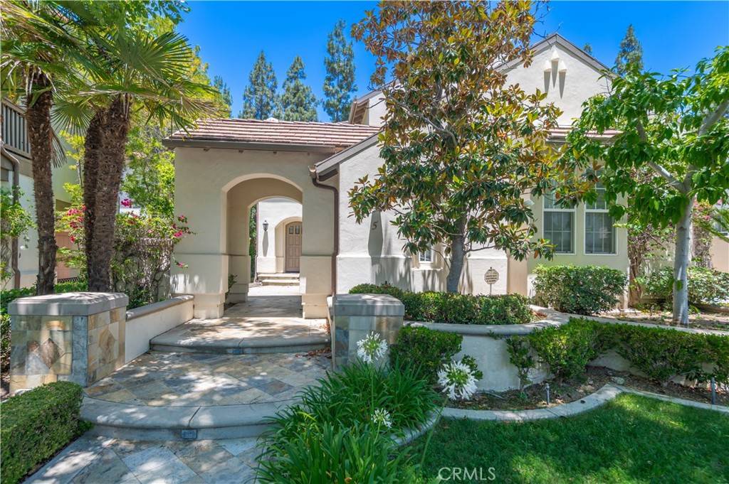 Irvine, CA 92620,5 New Dawn